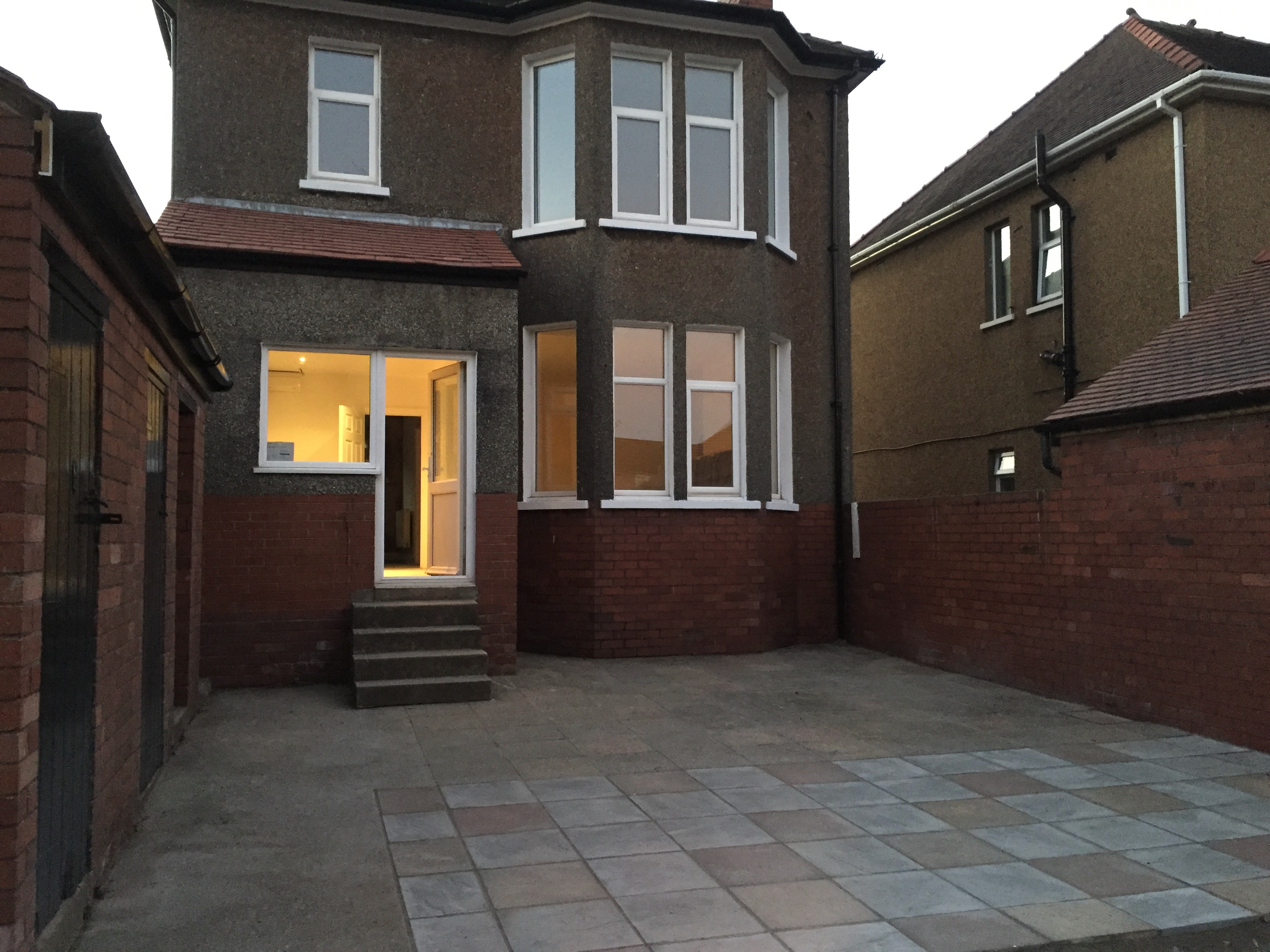 Large 3 Bedroom Detached House Rear